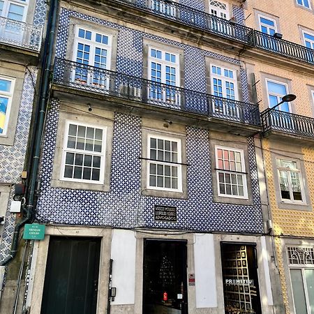 Historic Apartment At Cardosas With Balcony Porto Exterior photo